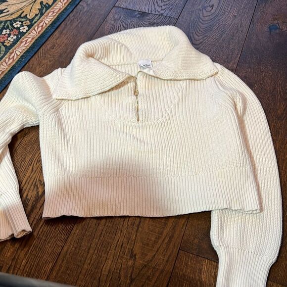Sky to Moon cute Cream Zip Front Knit Sweatert M. WT234 - Picture 5 of 5